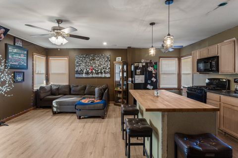 Tiny photo for 300 E Warren Street, Leroy, IL 61752 (MLS # 12548385)