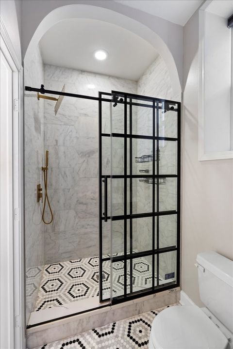 Tiny photo for 514 N Armour Street #1F, Chicago, IL 60642 (MLS # 12477162)