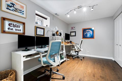 Tiny photo for 514 N Armour Street #1F, Chicago, IL 60642 (MLS # 12477162)