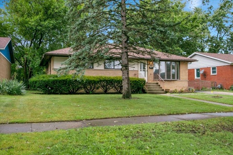 Tiny photo for 22720 Ridgeway Avenue, Richton Park, IL 60471 (MLS # 12769279)
