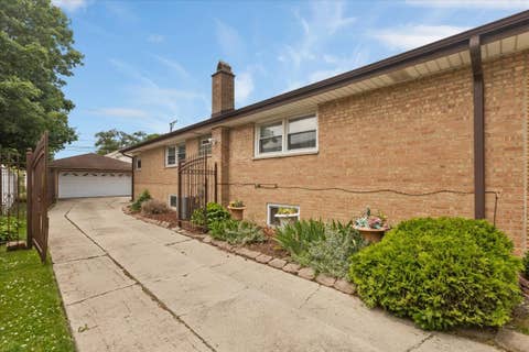 Tiny photo for 9424 S Union Avenue, Chicago, IL 60620 (MLS # 12717991)