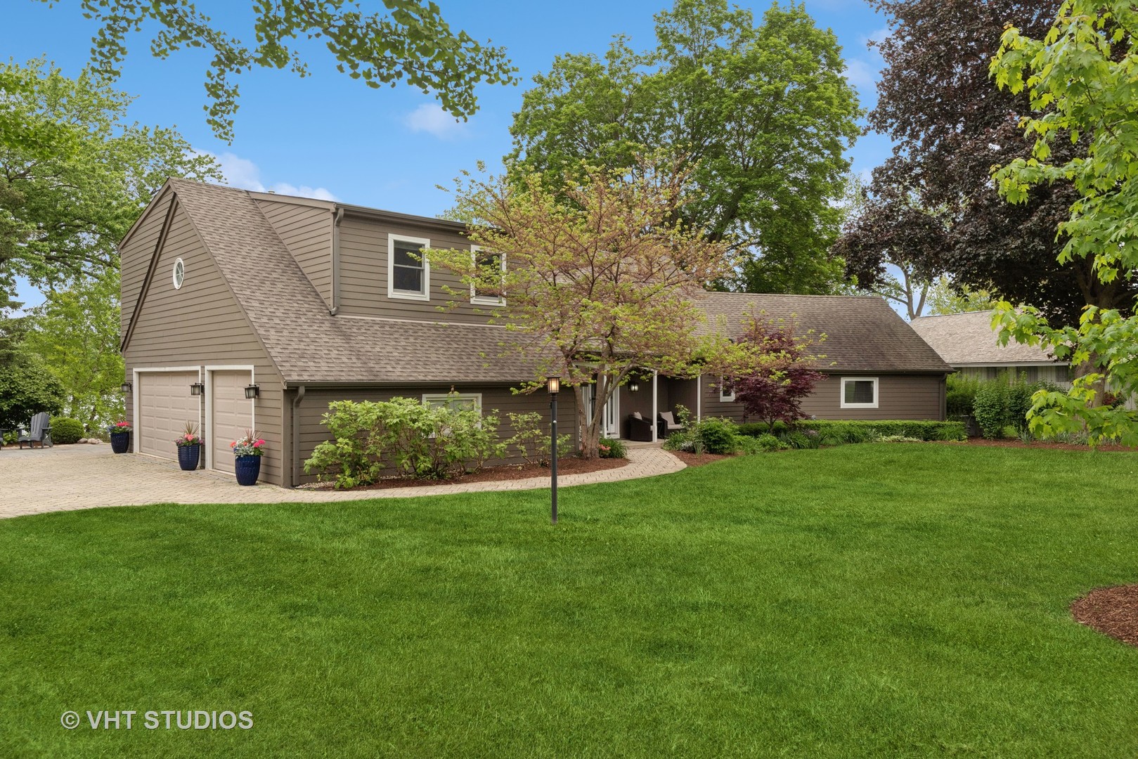 912 Sandstone Drive