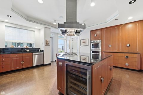 Tiny photo for 4950 S Chicago Beach Drive #13B, Chicago, IL 60615 (MLS # 12510146)