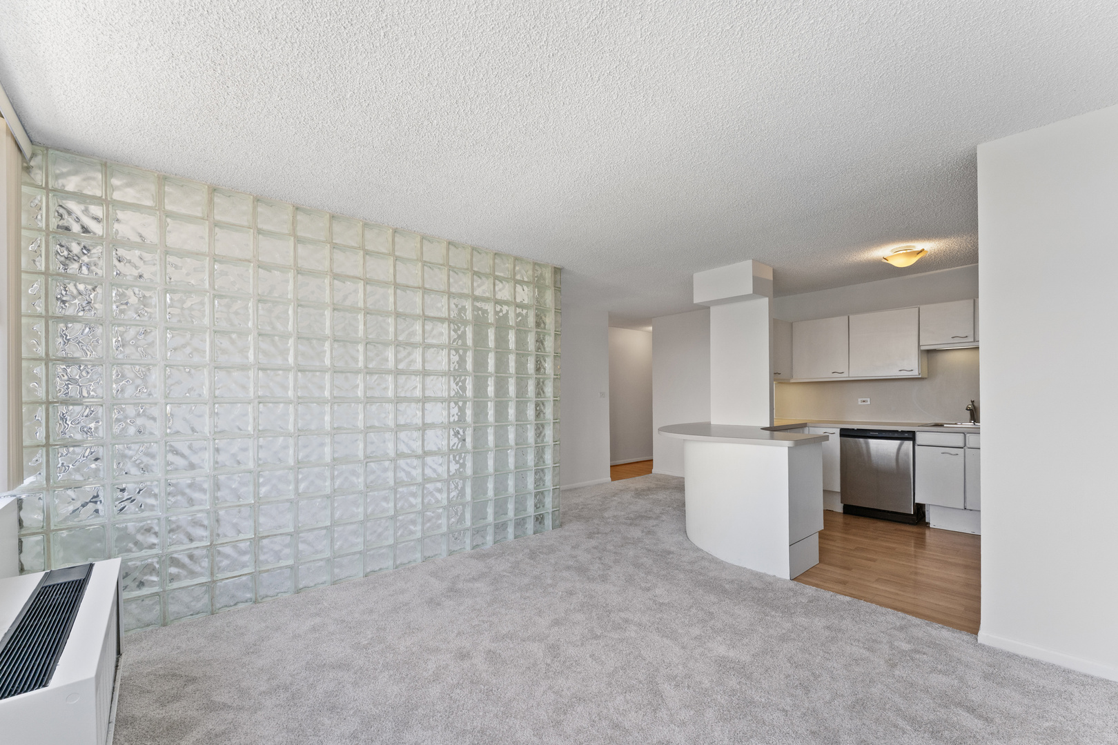 2754 N Hampden Court 1003