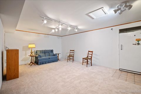 Tiny photo for 39W955 Deer Run Drive, St. Charles, IL 60175 (MLS # 12500759)