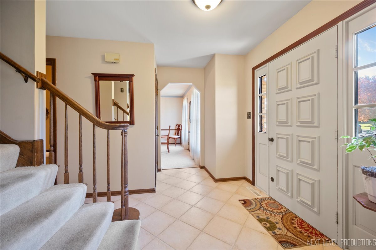 39W955 Deer Run Drive