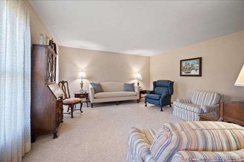 Tiny photo for 39W955 Deer Run Drive, St. Charles, IL 60175 (MLS # 12500759)