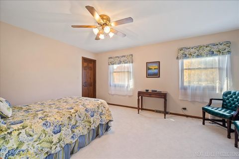 Tiny photo for 39W955 Deer Run Drive, St. Charles, IL 60175 (MLS # 12500759)