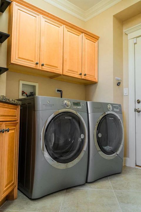 Tiny photo for 1811 Rizzi Lane, Bartlett, IL 60103 (MLS # 12546301)