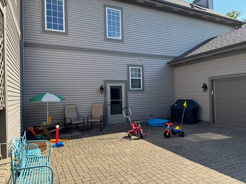 Tiny photo for 1640 S NEWTON Avenue, Park Ridge, IL 60068 (MLS # 12700787)