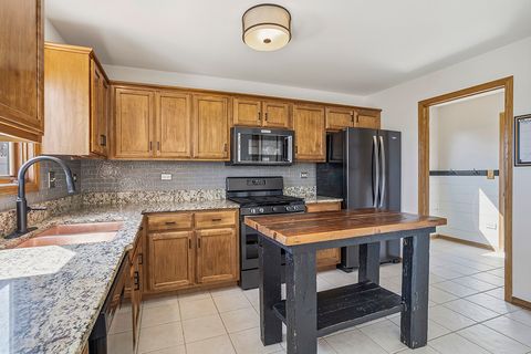 Tiny photo for 26511 S Overland Drive, Channahon, IL 60410 (MLS # 12605847)