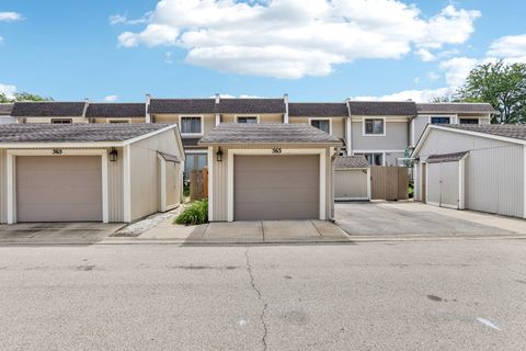 Tiny photo for 563 Quail Creek Drive, Grayslake, IL 60030 (MLS # 12447429)