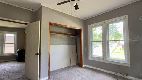 Tiny photo for 604 E Washington Street E, Christopher, IL 62822 (MLS # 100539096)