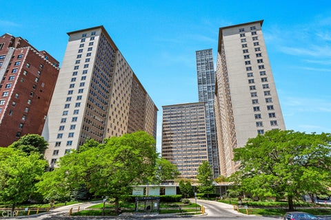 Photo of 3950 N Lake Shore Drive #1903, Chicago, IL 60613 (MLS # 12783666)