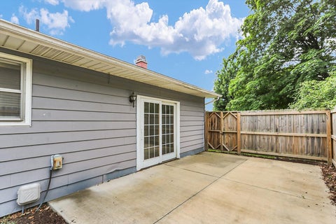 Tiny photo for 2009 Crescent Drive, Champaign, IL 61821 (MLS # 12693475)