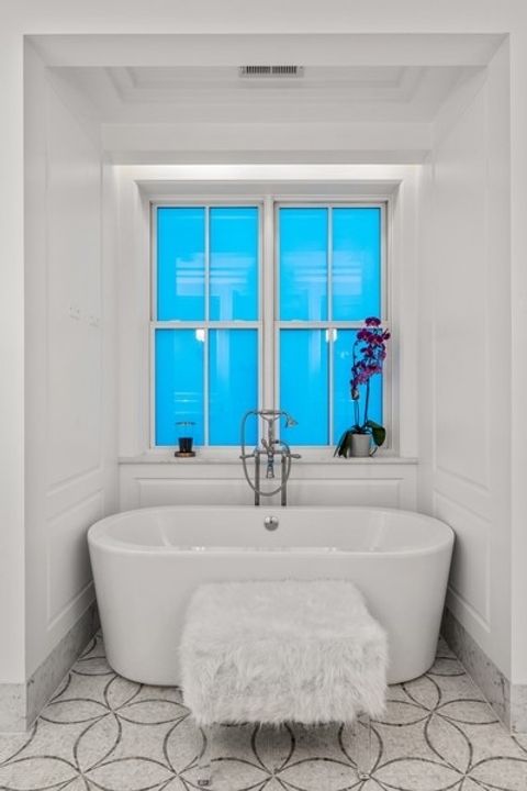 Tiny photo for 1942 N Sedgwick Street #PH, Chicago, IL 60614 (MLS # 12490149)