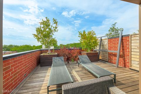 Tiny photo for 1942 N Sedgwick Street #PH, Chicago, IL 60614 (MLS # 12490149)