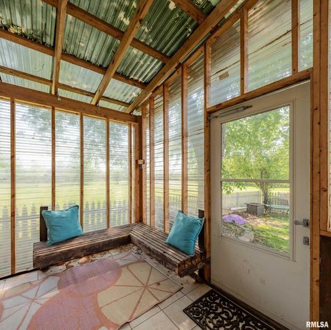 Tiny photo for 1203 ABBEY Lane, Marion, IL 62959 (MLS # QC4262903)