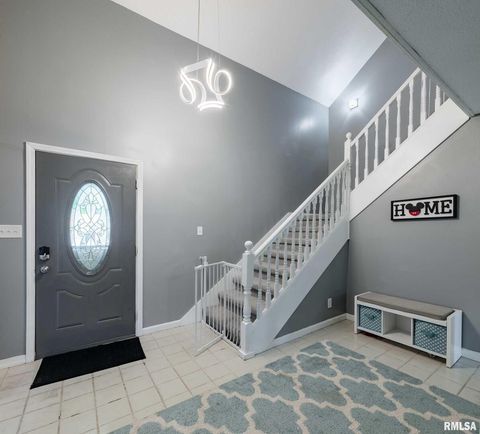 Tiny photo for 1203 ABBEY Lane, Marion, IL 62959 (MLS # QC4262903)