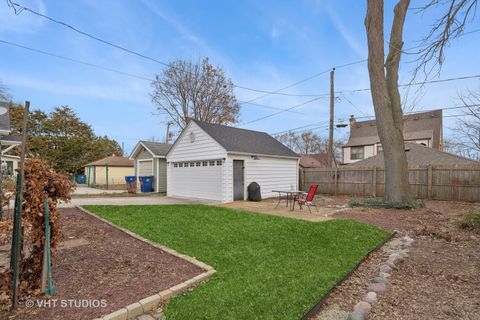 A home in Waukegan