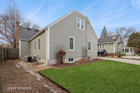 A home in Waukegan