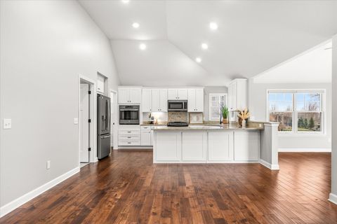 Tiny photo for 1262 Deerpath Drive, Yorkville, IL 60560 (MLS # 12587778)