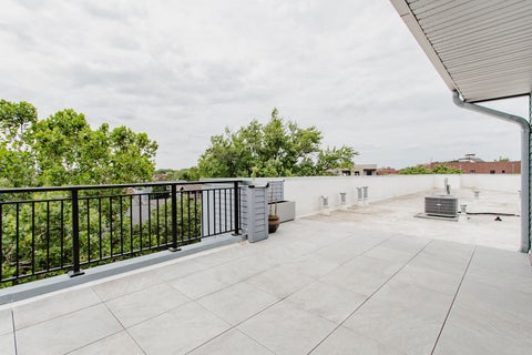 Tiny photo for 3741 N WOLCOTT Avenue #12, Chicago, IL 60613 (MLS # 12738729)
