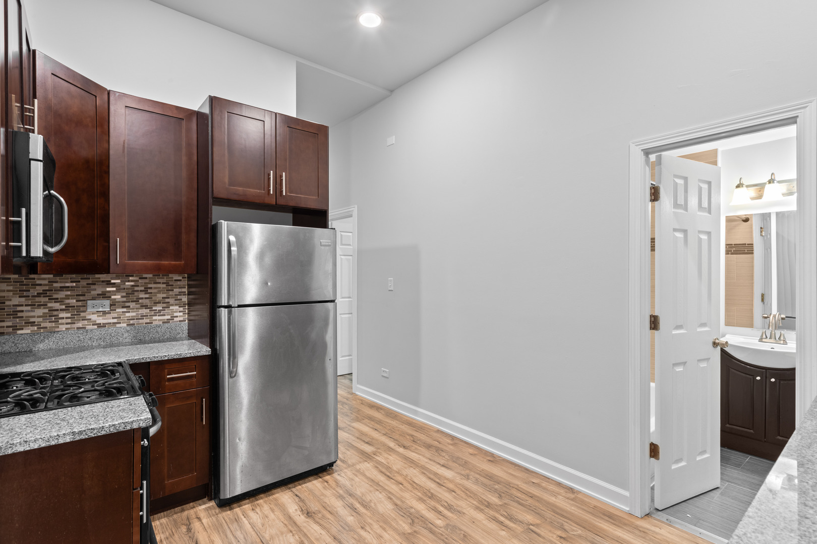 1528 N Ashland Avenue 1R