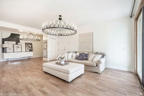 Tiny photo for 1705 Pavilion Way #208, Park Ridge, IL 60068 (MLS # 12689465)