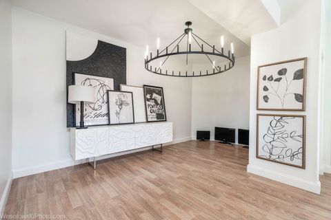 Tiny photo for 1705 Pavilion Way #208, Park Ridge, IL 60068 (MLS # 12689465)
