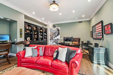 Tiny photo for 3001 Glen Eagles Court, St. Charles, IL 60174 (MLS # 12706876)