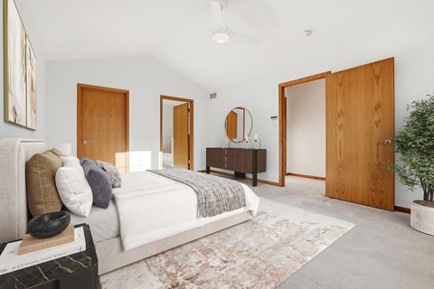 Tiny photo for 611 Belmont Lane, Carol Stream, IL 60188 (MLS # 12612347)