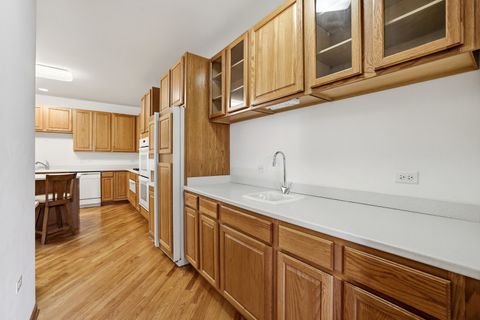 Tiny photo for 611 Belmont Lane, Carol Stream, IL 60188 (MLS # 12612347)