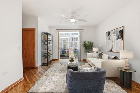 Tiny photo for 611 Belmont Lane, Carol Stream, IL 60188 (MLS # 12612347)