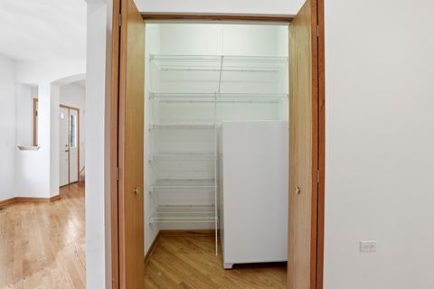 Tiny photo for 611 Belmont Lane, Carol Stream, IL 60188 (MLS # 12612347)