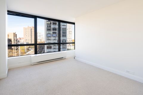 Tiny photo for 5415 N SHERIDAN Road #711, Chicago, IL 60640 (MLS # 12517546)