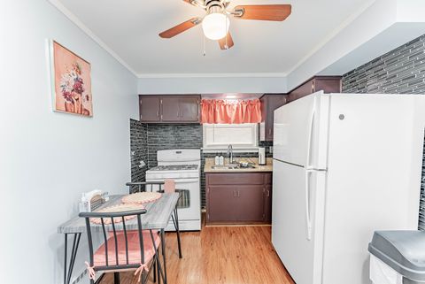 Tiny photo for 1811 Kenilworth Avenue, Berwyn, IL 60402 (MLS # 12624050)
