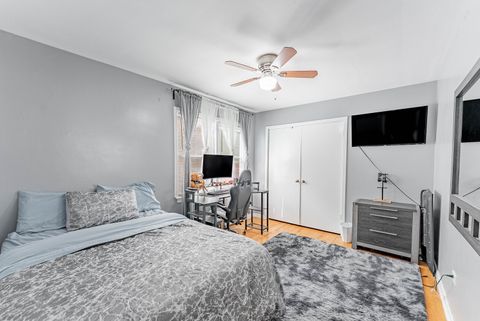 Tiny photo for 1811 Kenilworth Avenue, Berwyn, IL 60402 (MLS # 12624050)