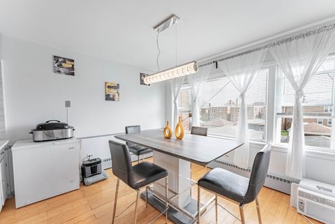 Tiny photo for 1811 Kenilworth Avenue, Berwyn, IL 60402 (MLS # 12624050)