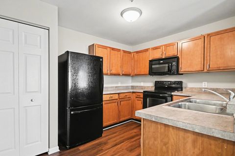 Tiny photo for 144 Bertram Drive #E, Yorkville, IL 60560 (MLS # 12623197)