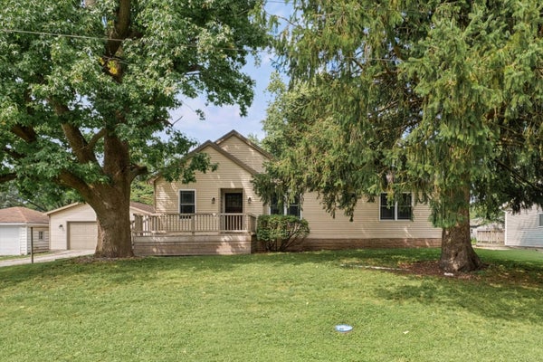 306 E ETHEL ST, SAINT JOSEPH, IL 61873 - Image 4c134c2c36cb77903cd5e8ec89fb979b/765921561