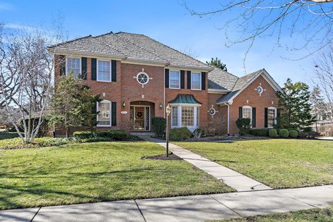 2716 Royal Kings Court St. Charles IL 60174