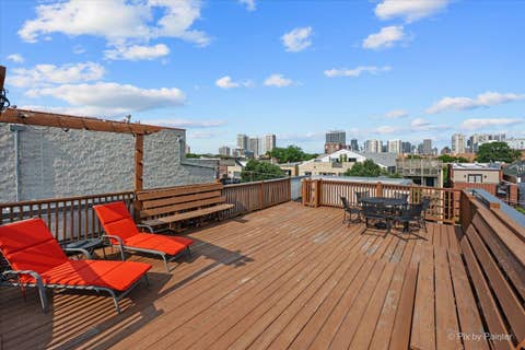 Tiny photo for 1407 N Mohawk Street #1, Chicago, IL 60610 (MLS # 12731637)