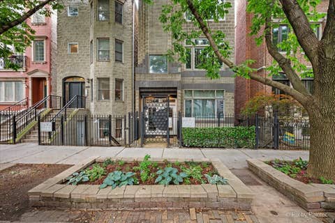 Photo of 1407 N Mohawk Street #1, Chicago, IL 60610 (MLS # 12731637)