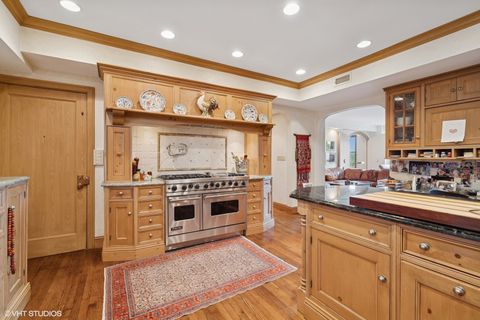Tiny photo for 3500 N Lake Shore Drive #7C, Chicago, IL 60657 (MLS # 12443540)