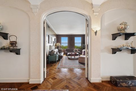 Tiny photo for 3500 N Lake Shore Drive #7C, Chicago, IL 60657 (MLS # 12443540)