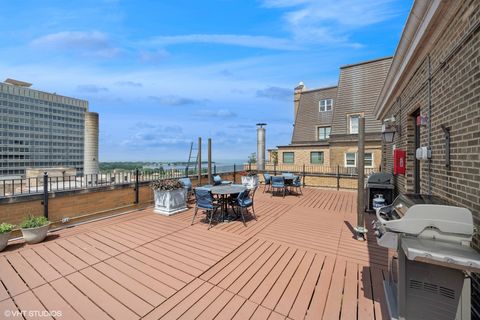 Tiny photo for 3500 N Lake Shore Drive #7C, Chicago, IL 60657 (MLS # 12443540)