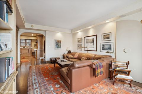 Tiny photo for 3500 N Lake Shore Drive #7C, Chicago, IL 60657 (MLS # 12443540)