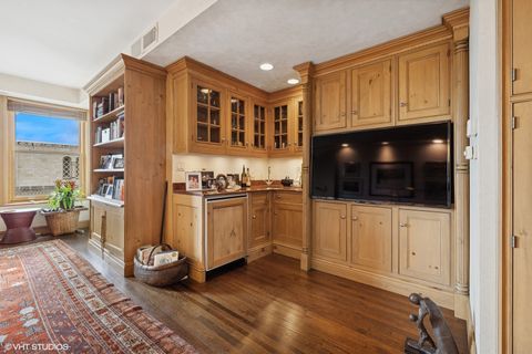 Tiny photo for 3500 N Lake Shore Drive #7C, Chicago, IL 60657 (MLS # 12443540)