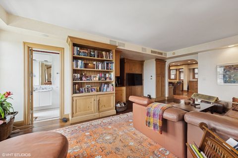 Tiny photo for 3500 N Lake Shore Drive #7C, Chicago, IL 60657 (MLS # 12443540)